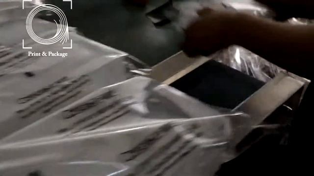 Упаковка льда на горизонтальной упаковочной машине 250D смотреть онлайн