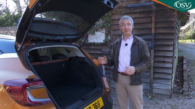 Renault Captur E-TECH Hybrid In-Depth Review - Best Small Hybrid SUV? смотреть онлайн