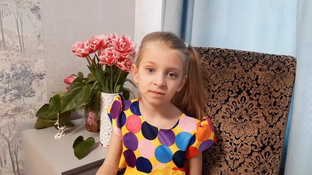 С 8 марта!🤗💗 Егорова Маша... песня про маму.. смотреть онлайн