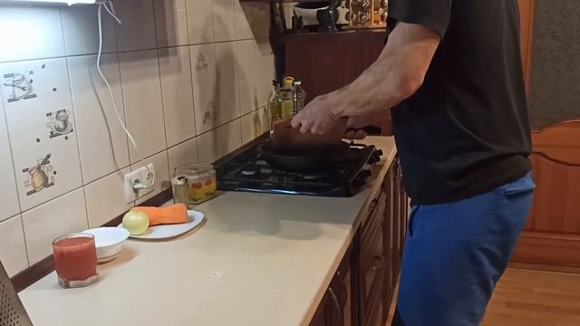 Тефтели . Как приготовить тефтели с рисом в томатном соусе в духовке смотреть онлайн