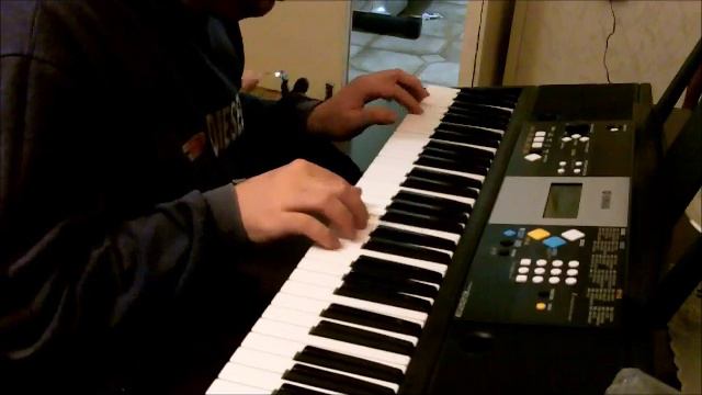 More fun with Yamaha PSR-E223 смотреть онлайн