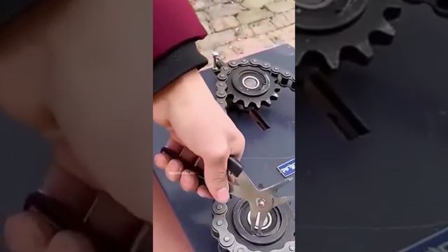 Съемник стопорных колец.