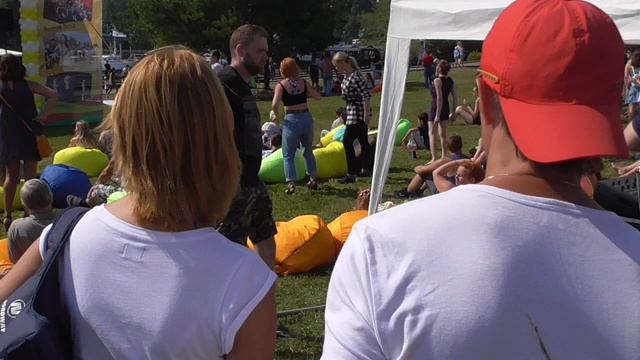 Группа "Волков Band", "Люба, Любочка".mp4 смотреть онлайн