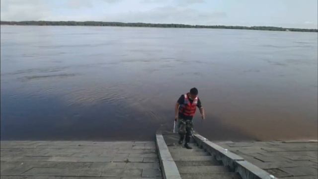 Уровень воды в Амуре в районе уезда Цзяинь начал снижаться смотреть онлайн
