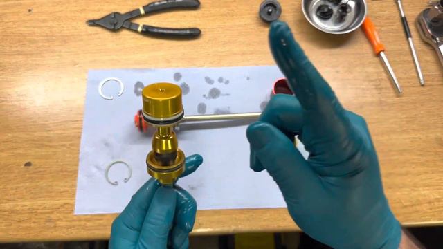 ROCKSHOX ZEB Upgrade - fitting a Buttercup upgrade kit, and why it’s a good move. смотреть онлайн