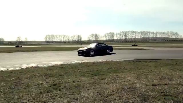 Nissan skai Mark 2 дрифт Марк 2 смотреть онлайн