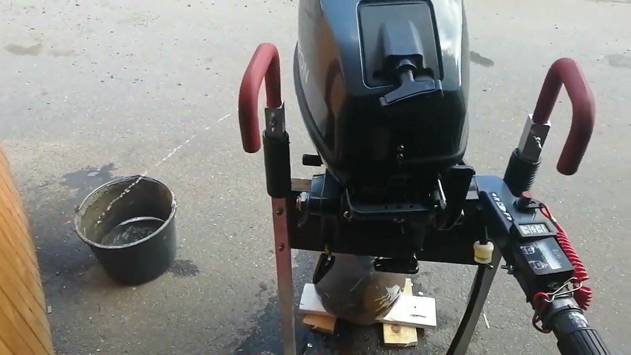 Лодочный мотор Tarpon 9.9 - проверка перед выездом на Ладогу. смотреть онлайн