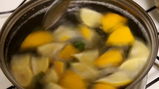 Лимонад - отличный напиток, который утолит жажду!!! Delicious lemonade! смотреть онлайн