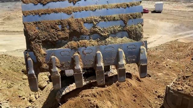 Caterpillar 345C, 352F, 365B, 365C, 374D, 375, 385C, 390D, 5090B, 6015B, 6040 Excavators-MMC Movie смотреть онлайн