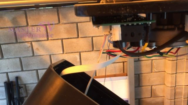 Как подключить клавишу - выключатель к электроприводу смотреть онлайн