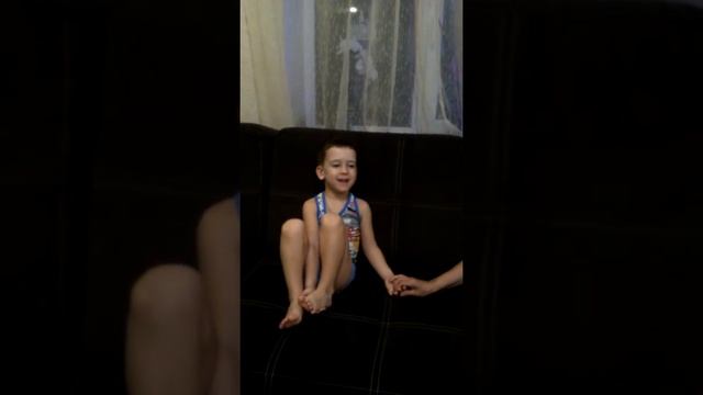 Ваня в 3 года рассказывает начало поэмы А.С.Пушкина "Руслан и Людмила" "У лукоморья дуб зелёный"!! смотреть онлайн