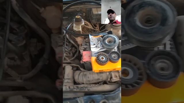 Ford fiesta ano 1996 1.4 16V troca de correia dentada e rolamentos... смотреть онлайн