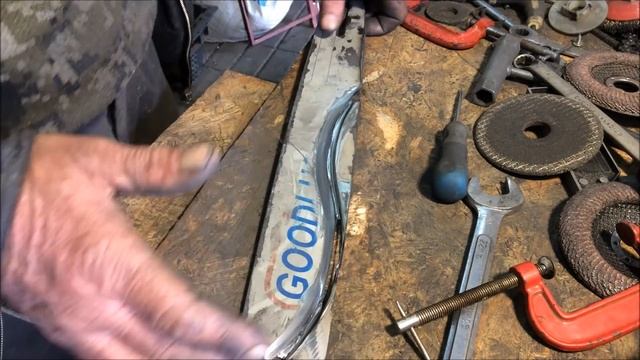 Нож из бензо-пильной шины ,,ПЯТАЧОК,, Нож Данди ,,отдыхает,, вместе с крокодилом!) смотреть онлайн