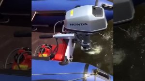 Обкатка лодочного мотора Honda 5 л. с.