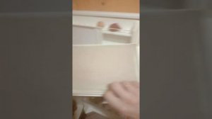 Как снять крышку морозильной камеры