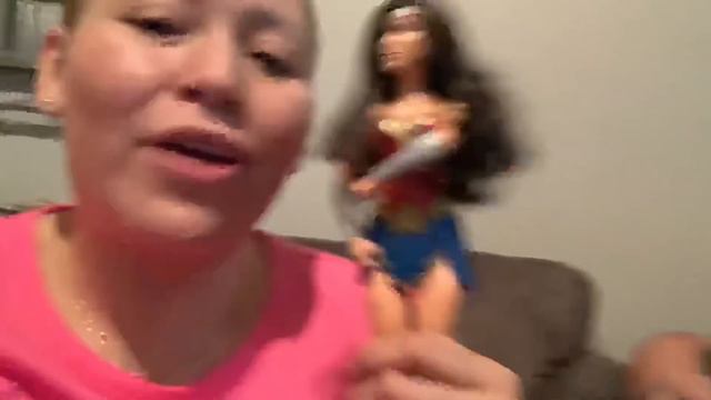 Kevin me dio un Regalo🎁Estrenando mi nueva peluca смотреть онлайн