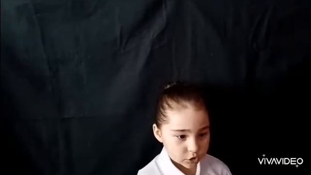 Гадельшина Варвара 6 лет «Это было в мае на рассвете» Г.Рублёв смотреть онлайн