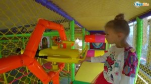 Indoor Playground for kids Play Center! Ярослава в Развлекательном Центре для Детей!
