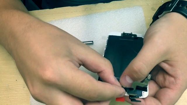 iPhone 6 Замена дисплея и Стекла в сборе смотреть онлайн