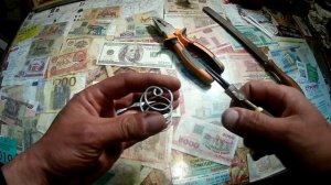 КОРМУШКА пружина для ЛОВЛИ ЛЕЩА и другой белой рыбы. Своими руками.