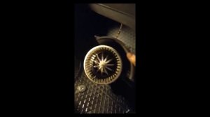 Замена мотора печи на Volkswagen Touareg.