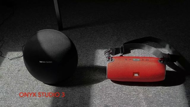 Harman Kardon Onyx Studio 3 vs JBL Xtreme Bass Test! смотреть онлайн