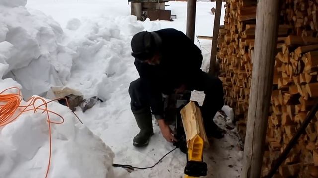 Электро колун ,заготовка дров без напряга смотреть онлайн