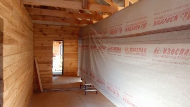 Пароизоляция  на потолок одним целым полотном.