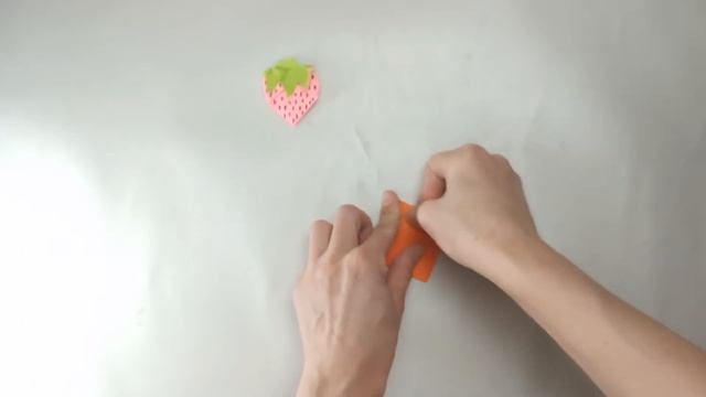 How to make a Paper Strawberry — Origami Berries смотреть онлайн