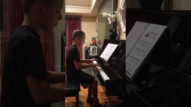 Jazz "white cat on the black piano" смотреть онлайн