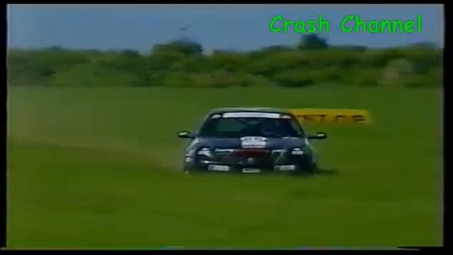 Uk Elf Renault Clio Cup Mark Nelson Crash Thruxton 2006 смотреть онлайн