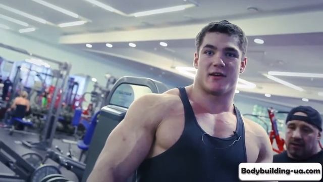 Андрей Лобанов. Тренировка спины..mp4 смотреть онлайн