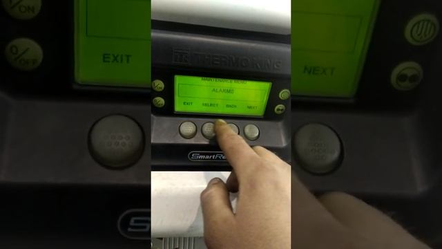 Сброс ошибок рефрижератор Thermo King. Вход в техническое меню.// Discharge alarms. Reset errors. смотреть онлайн