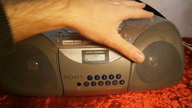 Обзор бумбокс SONY CFD 5200l CD RADIO CASSETTE Boombox Review смотреть онлайн
