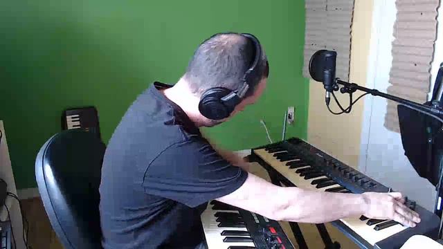 Single Synth's Synthwave loopjam with KORG R3 смотреть онлайн