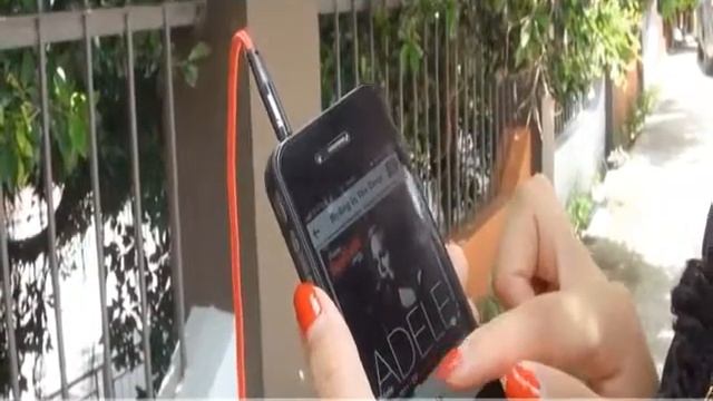 Стильные стерео наушники, встроенный микрофон смотреть онлайн