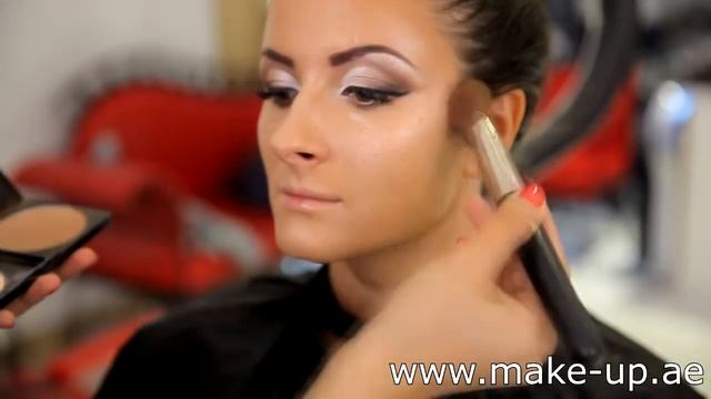 Fashion Make-Up by Make-Up Atelier Training Center смотреть онлайн