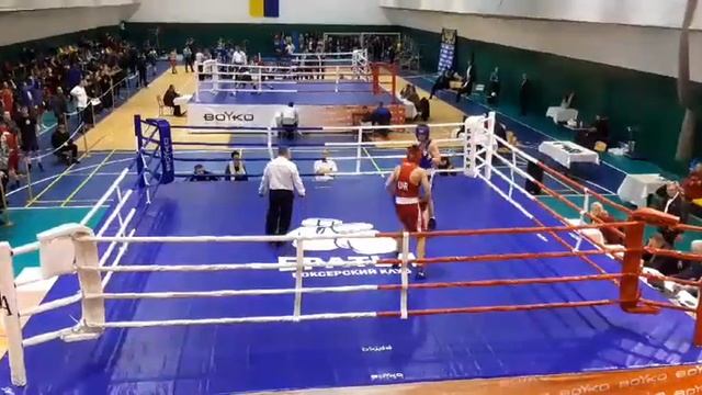 Бокс.Чемпионат Украины 2019. Юноши 2005-2004 г.р. 3 раунд .70 кг. смотреть онлайн