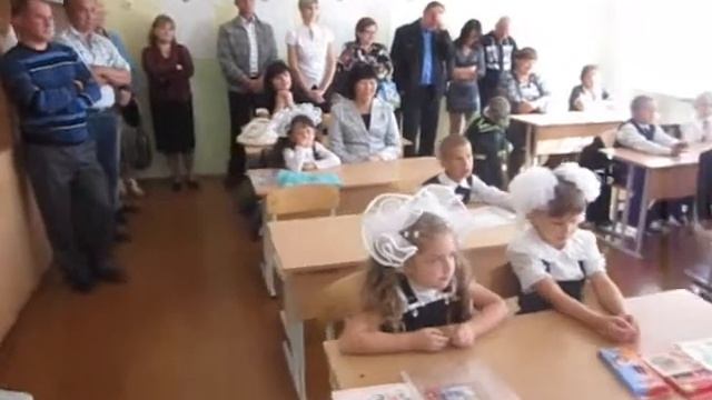 Видеоролик учителя начальных классов Сибилёвой О. К. "Я и мой класс". смотреть онлайн