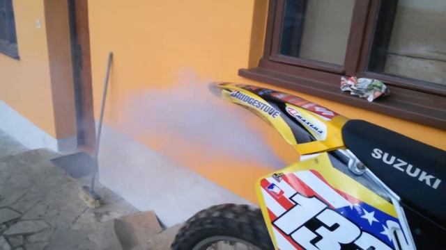 suzuki rm 125 смотреть онлайн