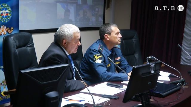 Ураганный ветер в Ставрополе смотреть онлайн