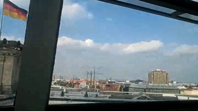 Под куполом Рейхстага. Берлин. смотреть онлайн