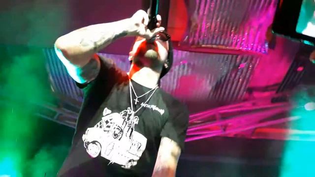 ЛСП - Ползать (Live Ростов-на-Дону 2017) смотреть онлайн