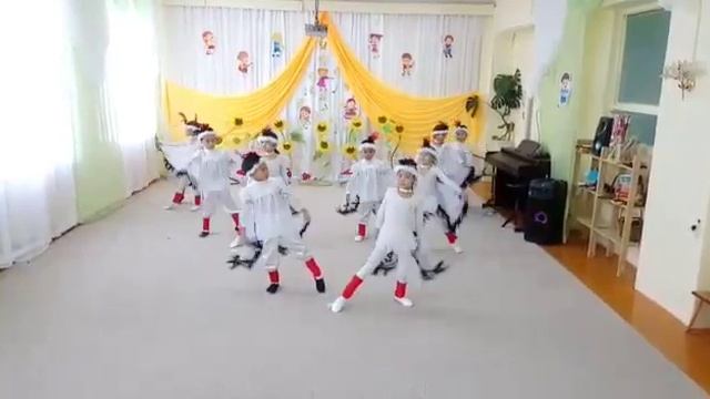 МБДОУ д/с "Сказка" танец "Стерхи" 5 - 6 лет смотреть онлайн