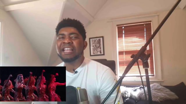 Vocal Coach REACTS TO POLINA Полина Гагарина Я твоя Live at Мегаспорт смотреть онлайн