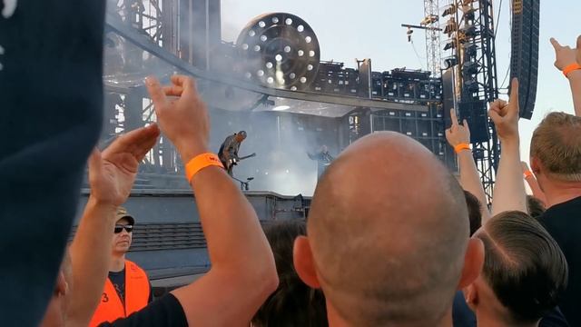 Rammstein - Armee Der Tristen, Letiste Letnany, Prague, 15.05.2022 смотреть онлайн