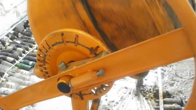 СТЯЖКА ПОЛА ИЗ БУТЫЛОК от А до Я.Часть 1 смотреть онлайн