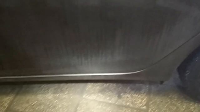 Смываем налёт от дорожного реагента смотреть онлайн