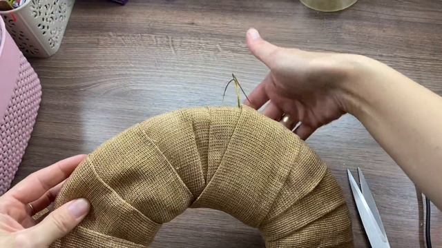 Різдвяний декор своїми руками/Віночок на двері/ DIY смотреть онлайн