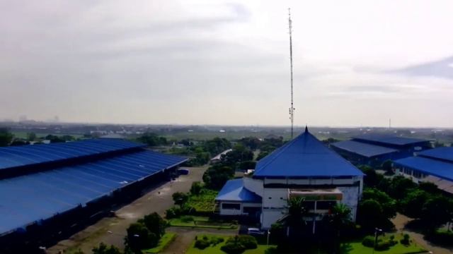 footage cinematic free copyright pasar puspa agro sidoarjo || MJX Bugs 16 Pro смотреть онлайн